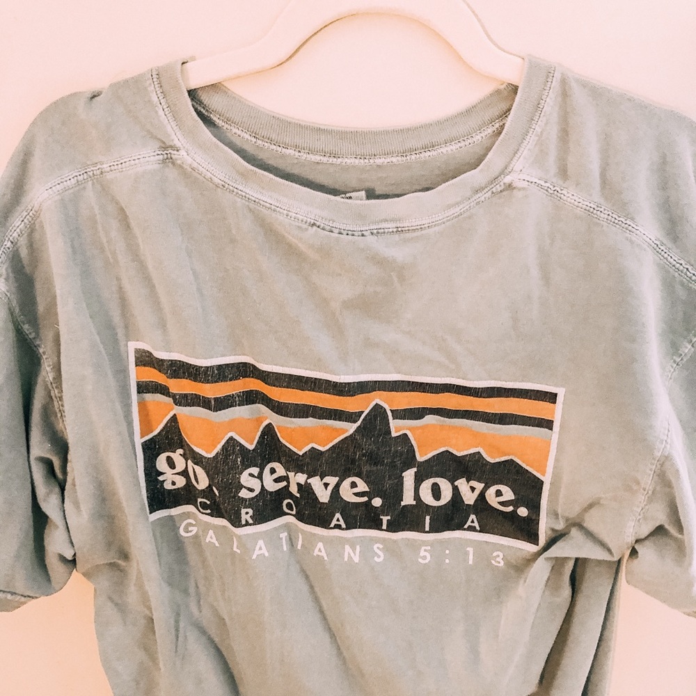 Oversized Comfort Colors Tee🌟